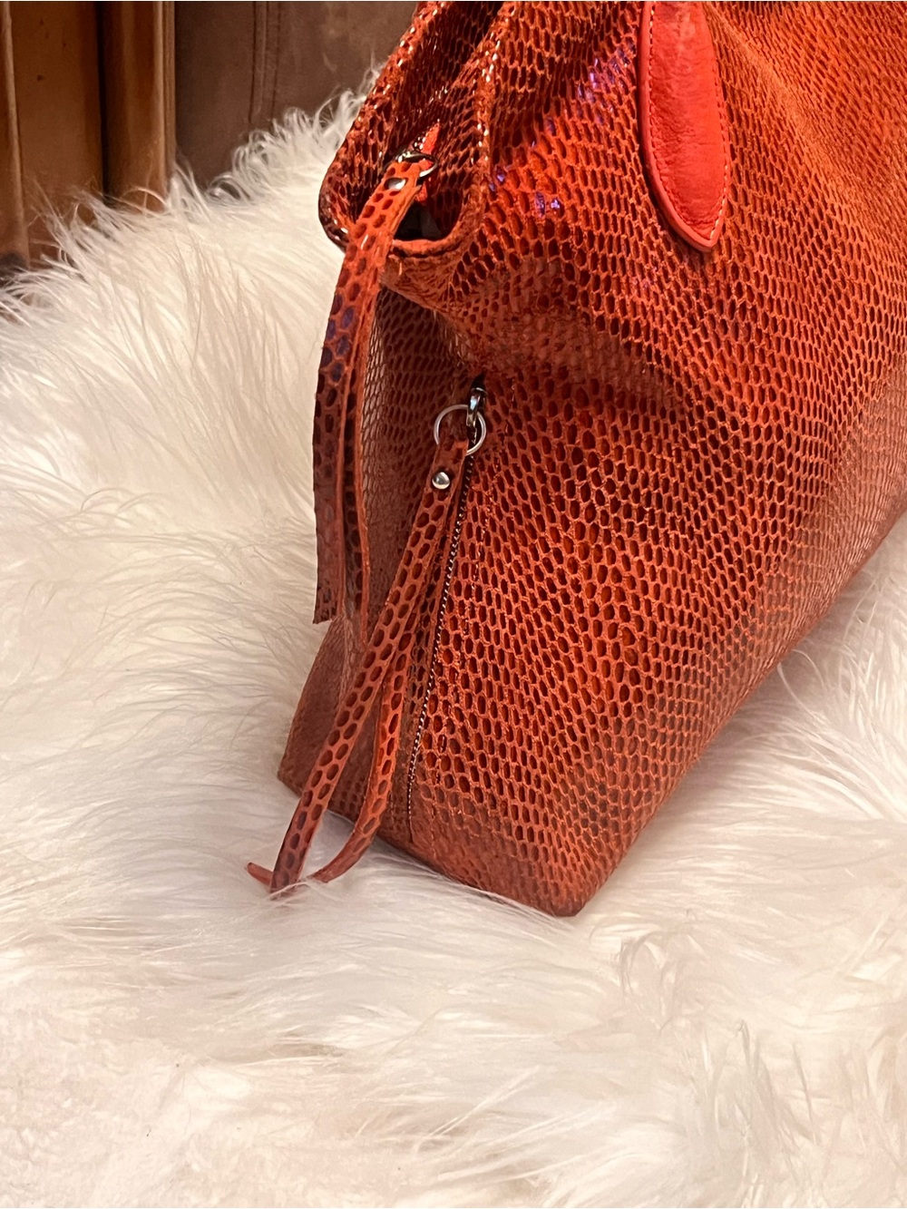 Sorial  Velvety Soft Snake Embossed  Leather hobo shoulder bag - Picture 4 of 14